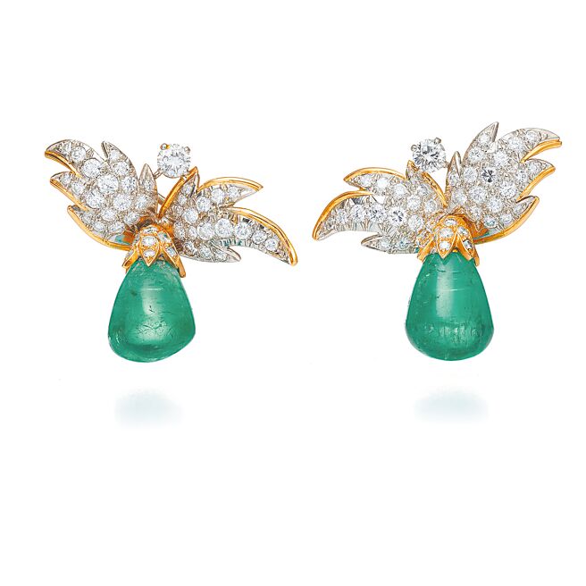 TIFFANY台北101旗艦店為慶祝開幕將展出「古典珍藏庫」系列骨董珠寶，圖為「葉片與杯」耳環一對。（Tiffany & Co.提供）