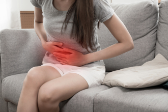 胃痛專找5種人 醫：合併體重下降要警覺