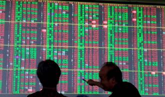 世紀攻上千元大關 台股再現19千金合體