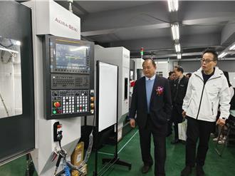 不畏少子化 世紀綠能工商投入5600萬更新「機械科工廠」