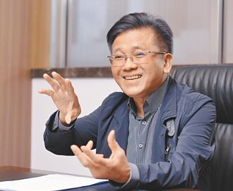 营运传捷报 顏益财：今年投资航运小心晕船