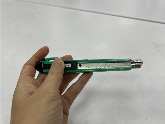 新竹市某国中有家长指出，学校7年级1名资源班学生，长期与同学有衝突，上个月疑似从老师抽屉拿出美工刀挥舞。图为示意与新闻内容无关。（王惠慧摄）