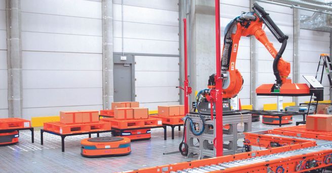 Mujin的機器人智慧更上一層樓，複雜的物品也難不倒它。（圖／取自mujin臉書）