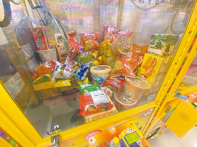 《新竹市自助选物贩卖事业管理自治条例》将在下周市议会临时会中审议，通过之后将能完善相关消费产业管理。（陈育贤摄）