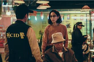 张钧宁手术戏自豪亲上阵 医疗台词全英文「从影以来最难演出」