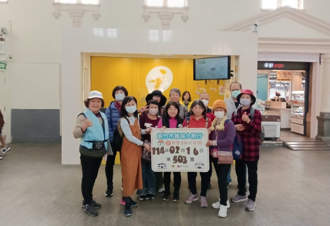 竹市舊城假日小旅行免費導覽 逛古蹟、打卡再抽玻璃項鍊