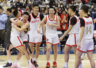 HBL》南山末節轟垮南湖 明與松山爭冠