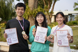 定向越野》奪冠後復盤發現違規 選手誠實放棄生涯首冠