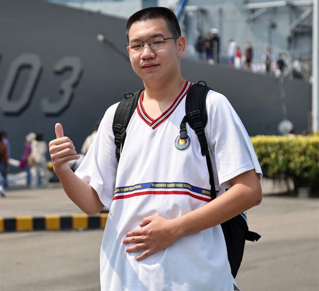 高雄市文山高中3年级学生黄弘育。（记者孙建屏摄）