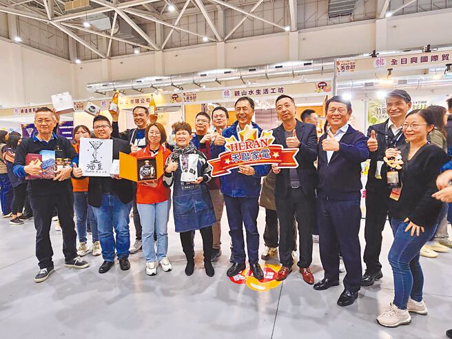 桃园会展中心首场消费联展7日至10日举办。（赖佑维摄）