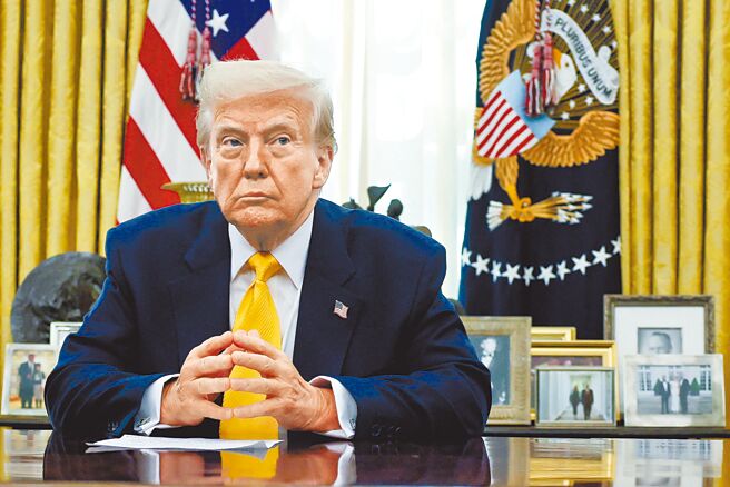 川普一心追求「让美国再次伟大」（MAGA），到头来可能出现的却是「让中国再次伟大」（MCGA）。（路透）