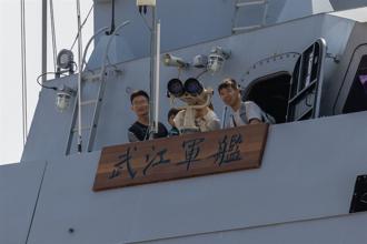 敦睦支隊環島航訓抵臺南 見證國艦國造成果 深化全民國防意識