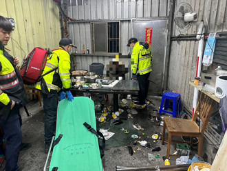 八里檳榔攤飲酒爆發口角 47歲男持剪刀刺傷友人