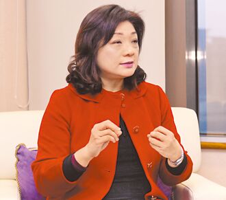 政大金融科技研究中心主任、前金管會主委 王儷玲：拚亞資中心 須要臨門二腳