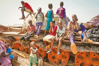 苏丹饱受飢荒之苦