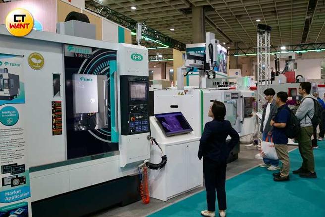 工具机产业在中国厂商价格厮杀下，需要另辟道路。（图／黄耀徵摄）