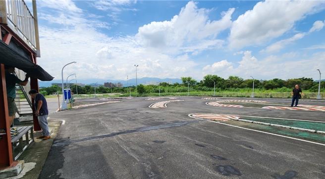 树林山佳赛车场铺面使用年限已届，高滩处计画投入849万元调整该区域设施空间。（图／新北市高滩处）