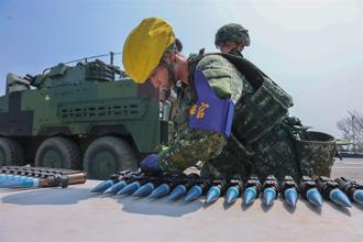 【裝甲564旅、機步234旅】30鏈砲實彈射擊 提升臨戰效能