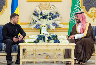 不吵了!澤倫斯基與美談俄烏和平前 先向沙烏地曝停火心聲