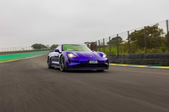 四大洲缔造四项纪录 Porsche Taycan Turbo GT 于巴西 Interlagos 赛道创造电动车单圈纪录