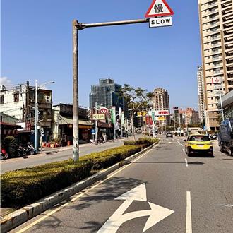 蘆洲三民路標線畫錯引民怨 交通局急修正挨批驗收不嚴