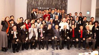 文大傑出校友慶祝晚宴凝聚校友情 立案聯誼會望薪火相傳華岡精神