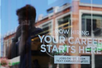 上班壓力倍增 Z世代員工掀「裝忙」風潮