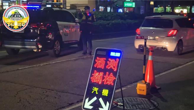 台中警方酒駕大執法。（民眾提供／李京昇台中傳真）