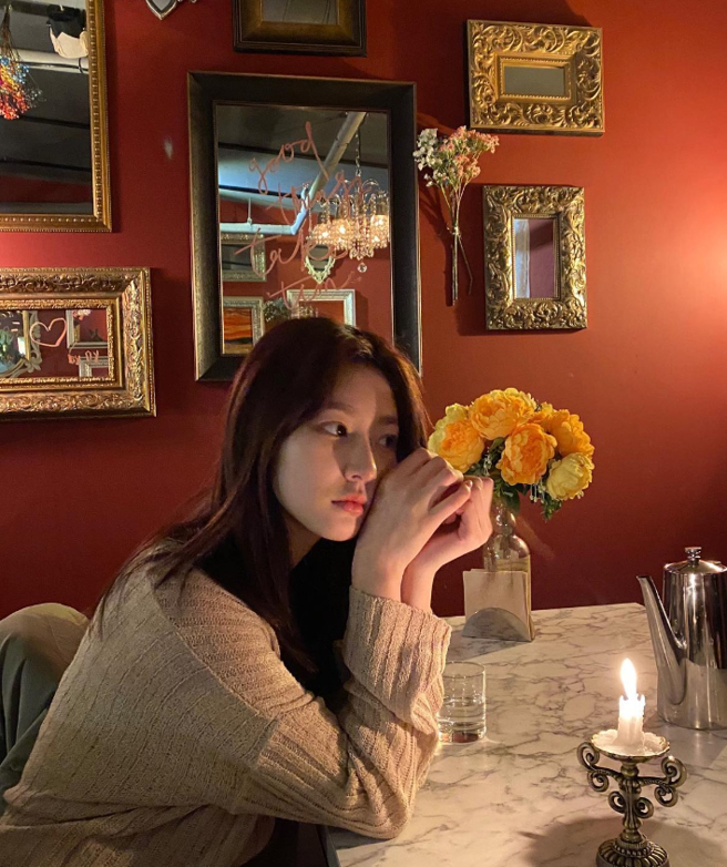 金赛纶上月16日过世，当天是金秀贤37岁生日，因此谣言甚嚣尘上。（图／翻摄自IG @ron_sae）