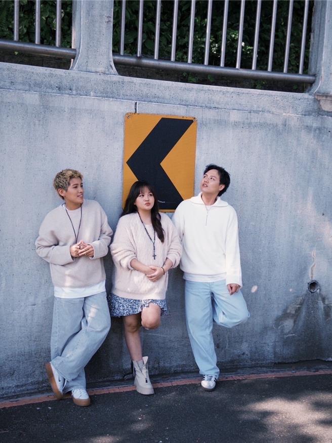 「OST 泰雅的後代」近來推出新作。（以馬內利音樂工作室提供）