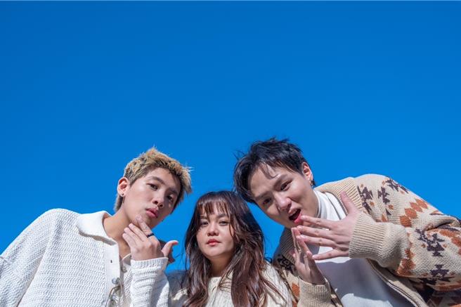 「OST 泰雅的後代」近來推出新作。（以馬內利音樂工作室提供）