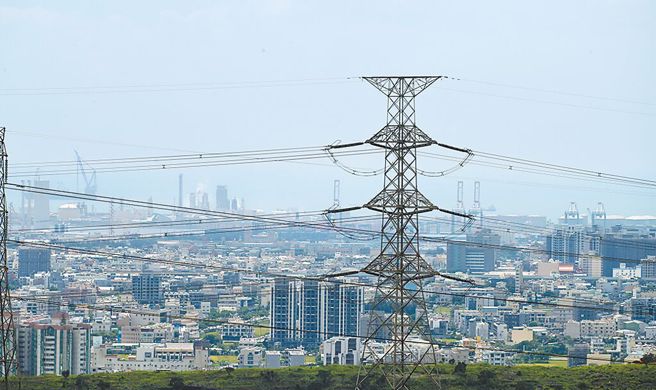 台电拨补预算12日能否在立院表决覆议案中过关，备受瞩目。(资料照片)