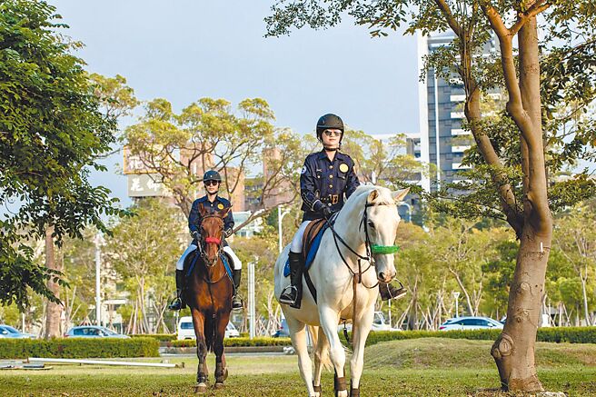 义大皇家酒店推出「儿童欢乐送」住房专案，除了住房优惠，饭店规画了儿童节限定「小小英雄出击趣-海陆守护体验营」（见图），透过趣味闯关活动，让亲子学习公共安全与海巡知识。（义大皇家酒店提供）
