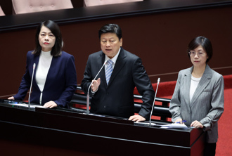 傅崐萁指刪預算是要遏止側翼治國  主計長這麼說