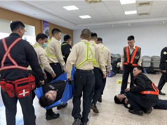 百貨氣爆引以為鑑 桃園模擬急救見「殘肢噴血」嚇壞役男