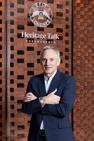 浪琴表博物館長來台 用骨董表說故事