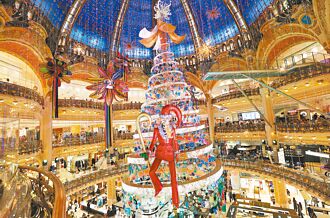 台灣人出國爆買 退稅撿便宜