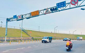 蘆洲環堤Y字路口 將增號誌重標線