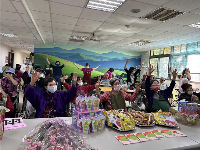 台北榮總桃園分院附設松柏園護理之家近期發生護理人員遭受醫療暴力事件，有7名護理師壓力過大身心受創。（非當事人照片／桃榮提供）