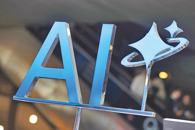 大陆各地方政府陆续公布人工智慧、机器人方案。广东支持企业整合人工智慧与机器人产业链、湖北武汉布局重点领域推进「人工智慧+」行动，推动大模型向智慧体演进。（新华社）