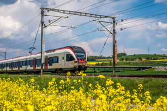 春天出游搭什么？八项交通工具人气揭晓　高铁、火车超夯原因曝