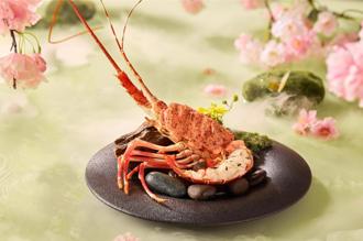 诱客拚买气！「阪前」送黄金软壳蟹「艺奇」款待炙烧龙虾