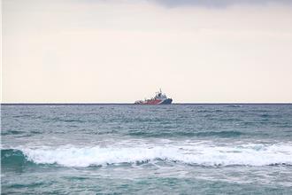 海上搜索勇鷹發動機 地震頻傳恐增難度