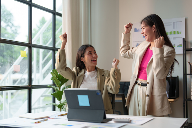 属虎、马、鸡、狗被点名，未来升迁运大增，离成功之路不远。（示意图，shutterstock／达志）