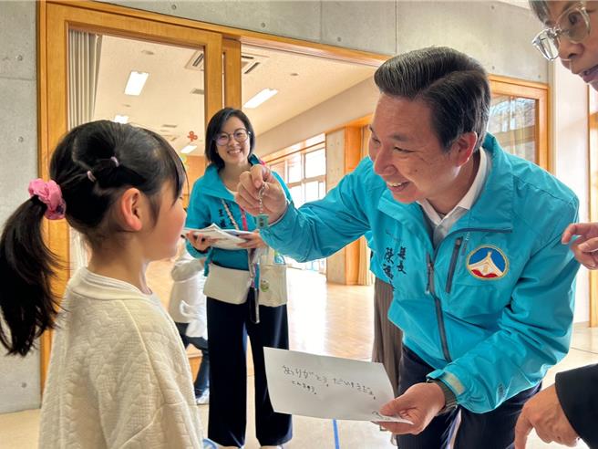 金门县长陈福海强调，扎根零岁教育应从地方的幼儿园、小学、国高中串接到大学，资源整合很重要。（图／金门县政府）