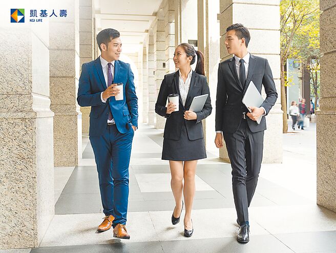 凱基人壽全力支持業務同仁，提供業界金額最高、時間最長的培育津貼，助攻業務同仁快速躍升專業經理人。（凱基人壽提供）