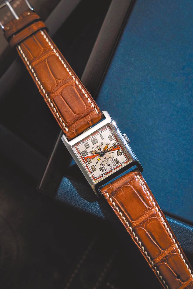 浪琴表ZULU TIME先行者腕表，1925年。（Longines提供）