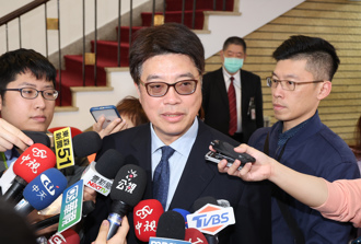 賴清德國安對策瞄準演藝圈  邱垂正：最近藝人有變本加厲