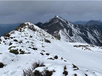 周末冷气团突袭 雪霸山区恐迎强降雨、路面结冰