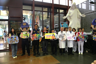 打詐走入醫院！花縣警局與門諾醫院合力出擊   宣導全民反詐